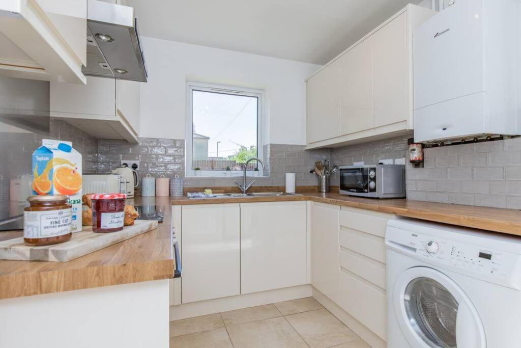 Stylish Townhouse In The Heart Of Summertown Oxford Esterno foto